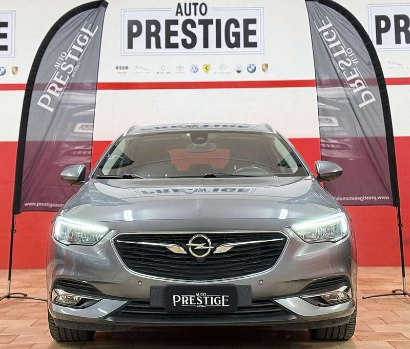 Usata Opel Insignia Innovation 170 CV (125 kW) 2019 Grigio Station wagon