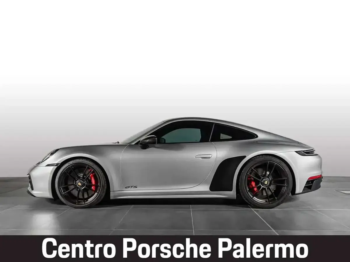 Usata Porsche 911 Carrera GTS 480 CV (353 kW) 2023 Argento gt Coupé