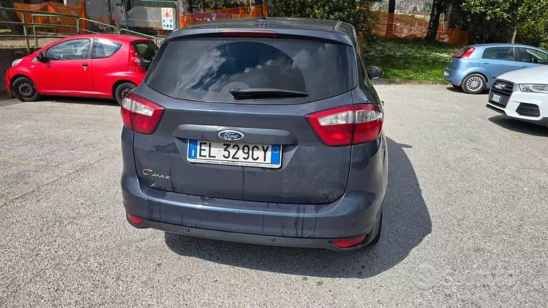 Usata Ford C-MAX Titanium 115 CV (84 kW) 2012 Grigio Monovolume