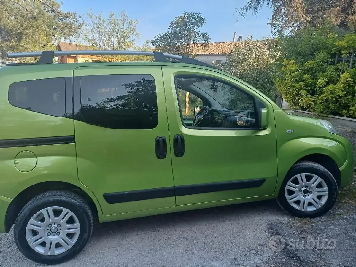 Usata Fiat Qubo Trekking 77 CV (56 kW) 2011 Verde Monovolume