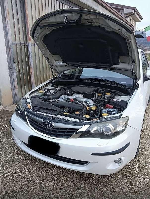 Usata Subaru Impreza 150 CV (110 kW) 2009 Bianco Berlina