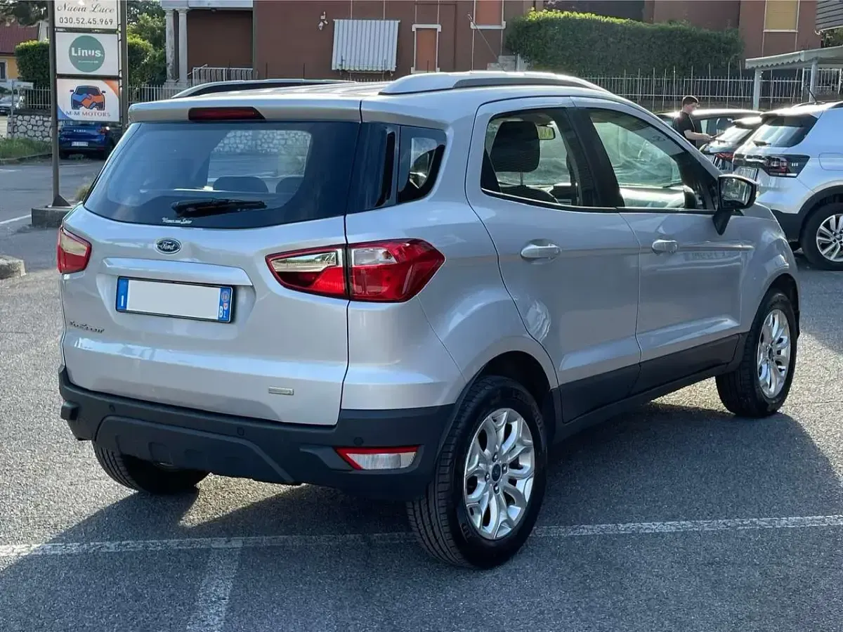 Usata Ford Ecosport Titanium S 125 CV (91 kW) 2016 Argento SUV