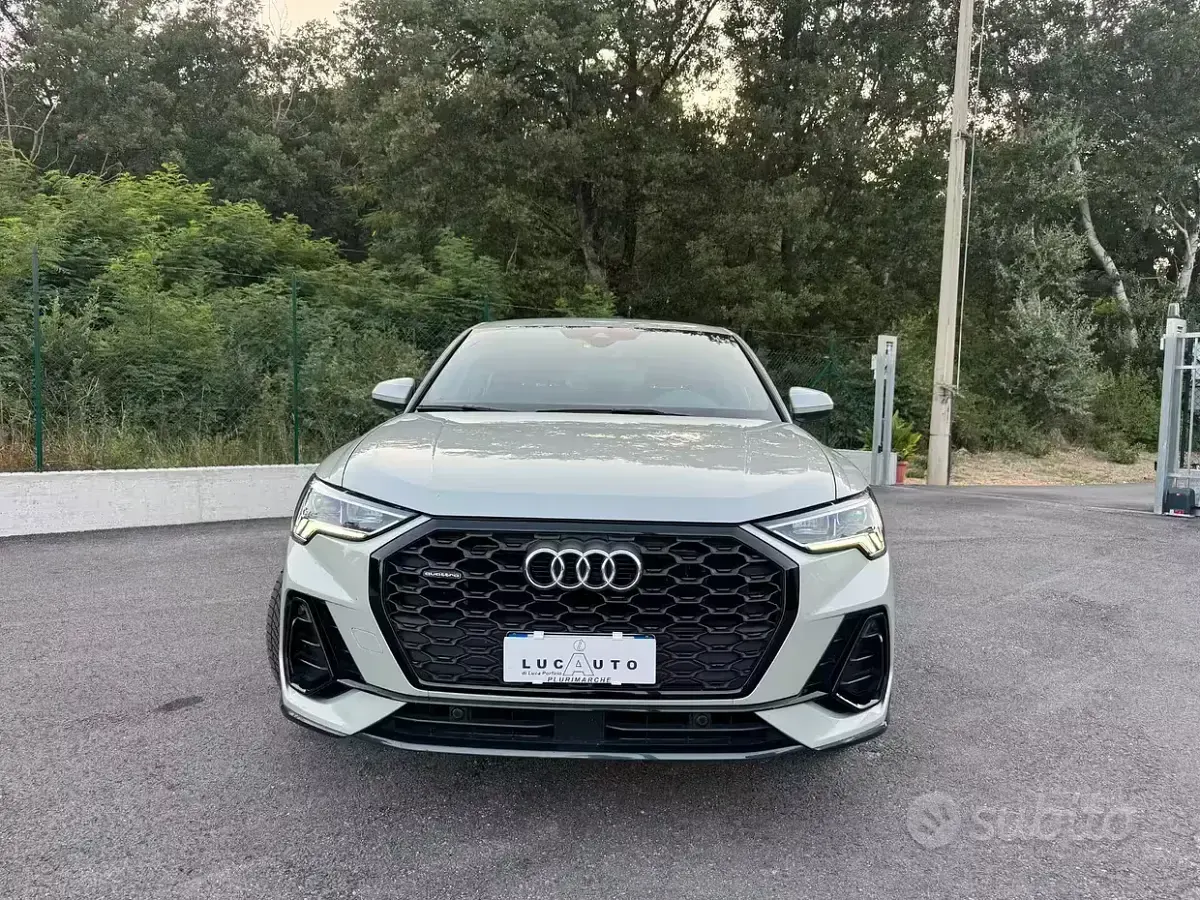 Usata Audi Q3 S-Line 200 CV (147 kW) 2021 Grigio SUV
