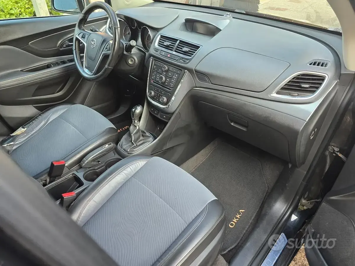 Usata Opel Mokka Cosmo 131 CV (96 kW) 2015 Nero SUV