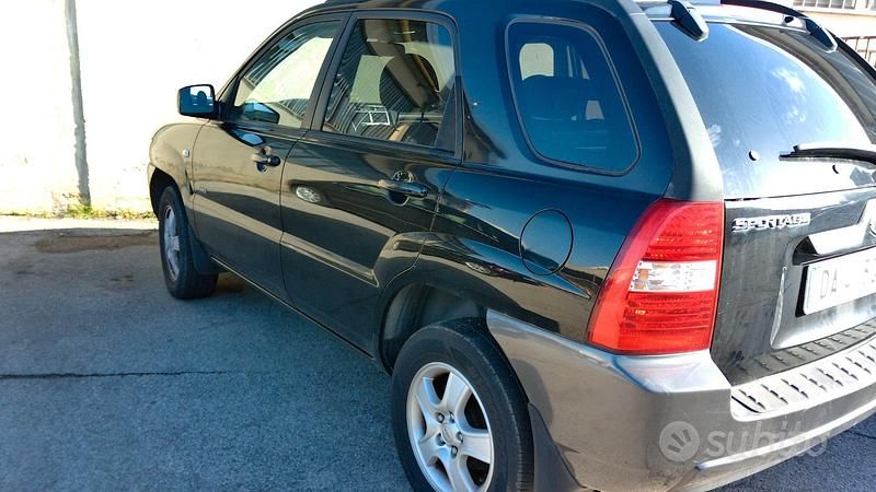 Usata Kia Sportage 2006 Nero SUV