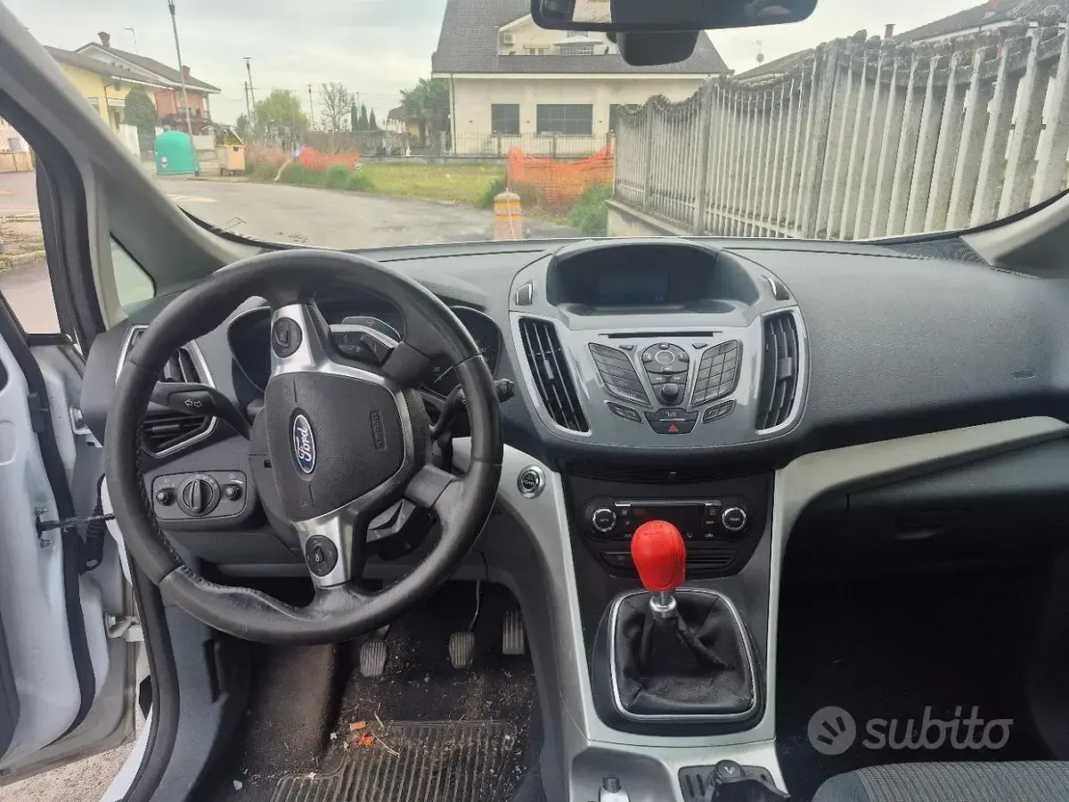 Usata Ford C-MAX Titanium 115 CV (84 kW) 2011 Bianco Monovolume