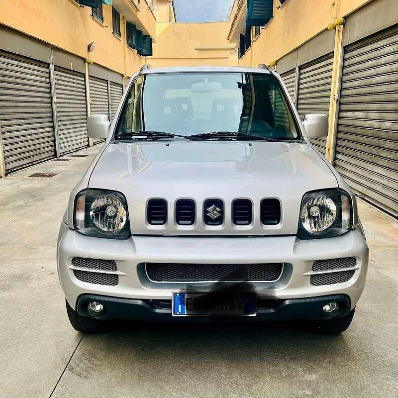 Usata Suzuki Jimny 82 CV (60 kW) 2012 SUV