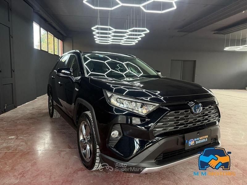 Usata Toyota RAV4 Hybrid 178 CV (130 kW) 2021 Nero SUV