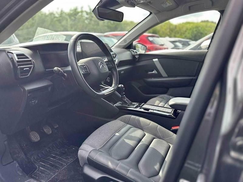 Usata Citroën C4 PureTech 130 CV (95 kW) 2024 Bianco SUV