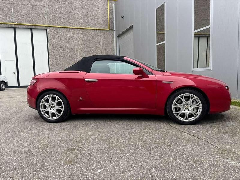 Usata Alfa Romeo Spider Exclusive 200 CV (147 kW) 2007 Rosso Cabrio