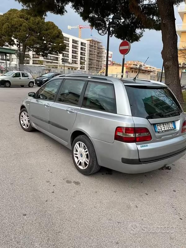 Usata Fiat Stilo 2010 Grigio Station wagon