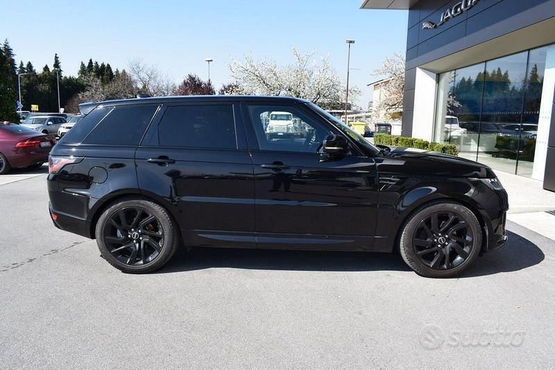 Käytetty Land Rover Range Rover Sport HSE 249 HP (183 kW) 2018 Musta Katumaasturi