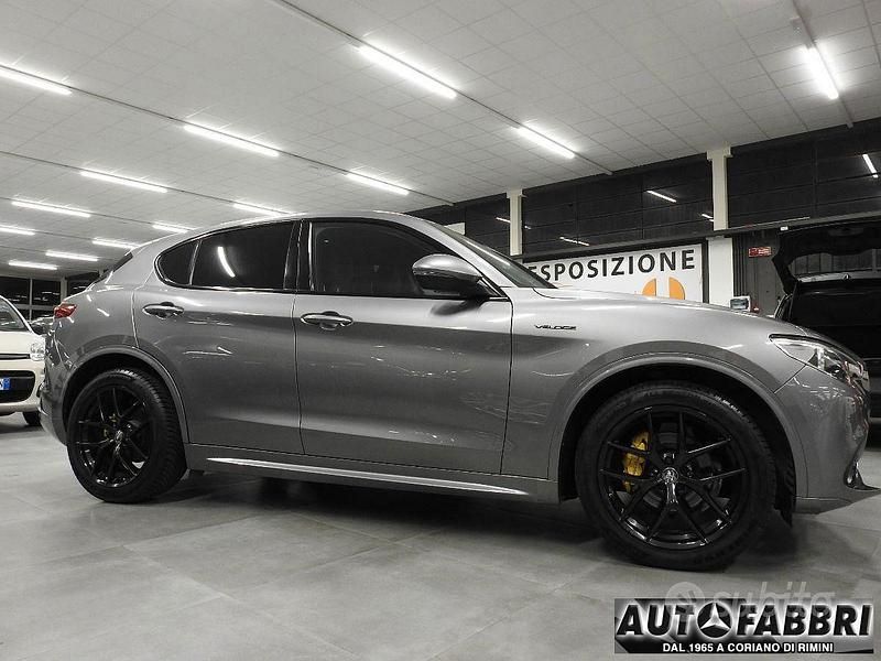 Usata Alfa Romeo Stelvio 210 CV (154 kW) 2020 Grigio SUV