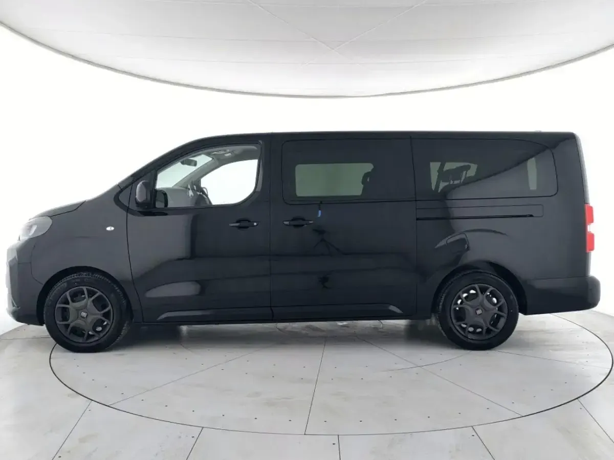 Usata Fiat Ulysse S 131 kW (179 CV) 2025 Nero Monovolume