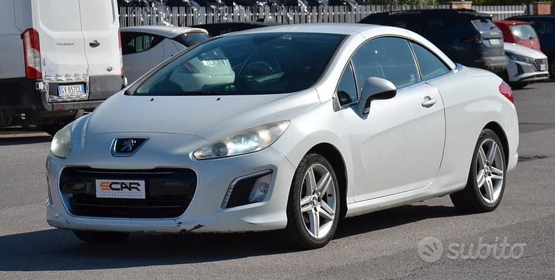 Usata Peugeot 308 CC Allure 112 CV (82 kW) 2012 Bianco Cabrio
