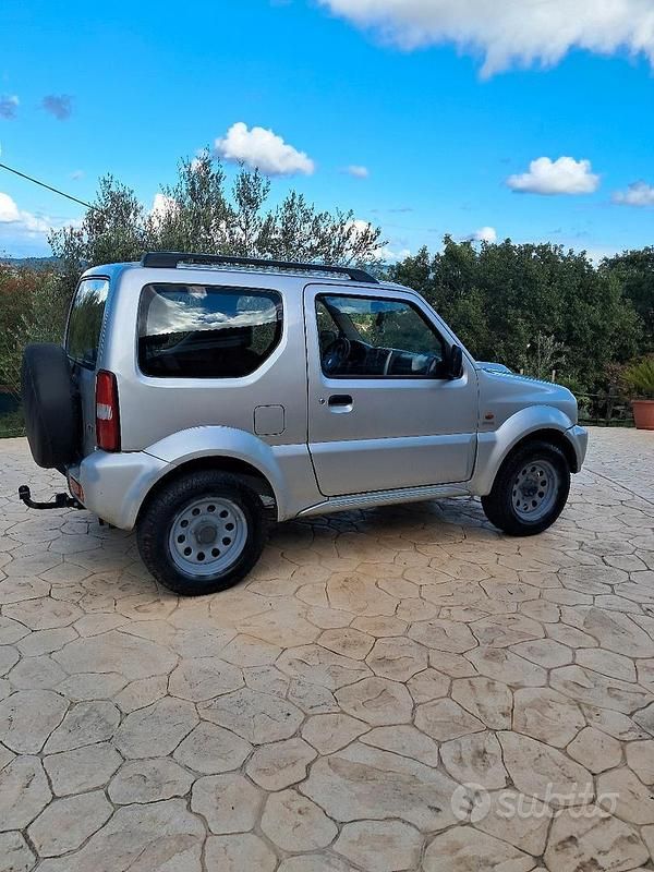 Usata Suzuki Jimny 65 CV (47 kW) 2005 SUV