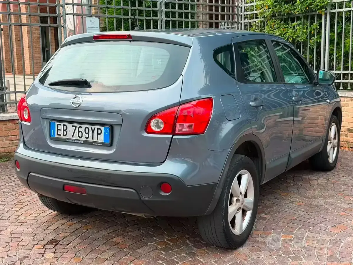 Usata Nissan Qashqai 150 CV (110 kW) 2010 SUV
