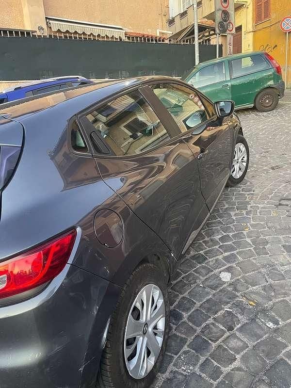 Usata Renault Clio IV Intens 90 CV (66 kW) 2019 Berlina