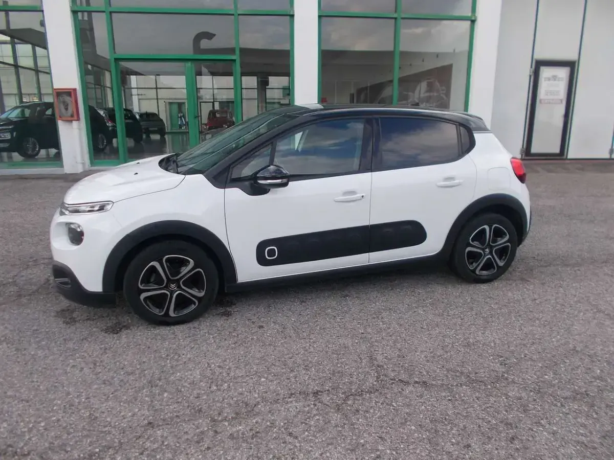 Usata Citroën C3 Shine 75 CV (55 kW) 2018 Bianco Utilitaria
