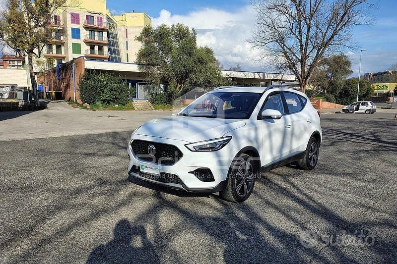 Usata MG ZS Comfort 106 CV (77 kW) 2024 Bianco SUV