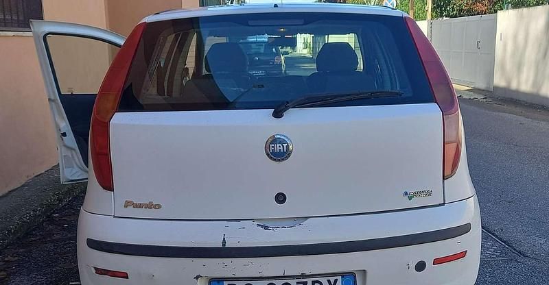 Usata Fiat Punto 60 CV (44 kW) 2006 Berlina
