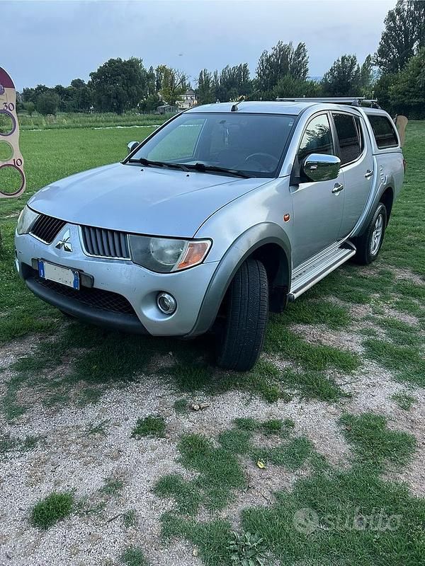 Usata 2006 Mitsubishi L200 Pick-up | 9000 € (Super prezzo) - Immagine 1/4