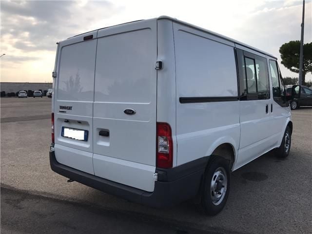 furgone usato ford transit 6 posti