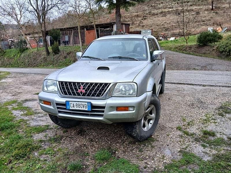 Usata Mitsubishi L200 116 CV (85 kW) 2003 Pick-up