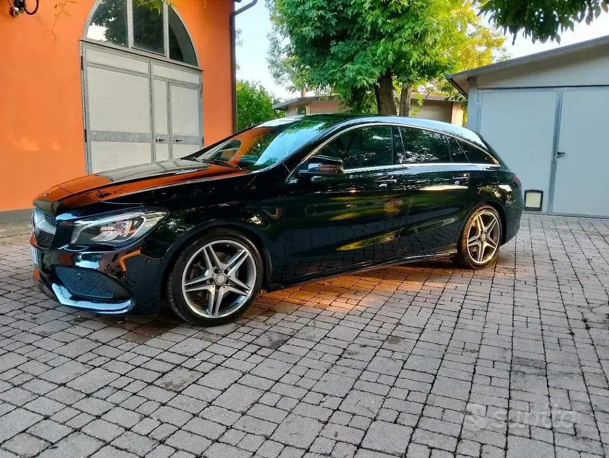 Usata Mercedes CLA220 2018 Nero Coupé