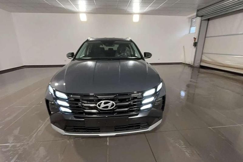 Nuova Hyundai Tucson 179 CV (131 kW) 2025 Ecotronic gray perlato SUV