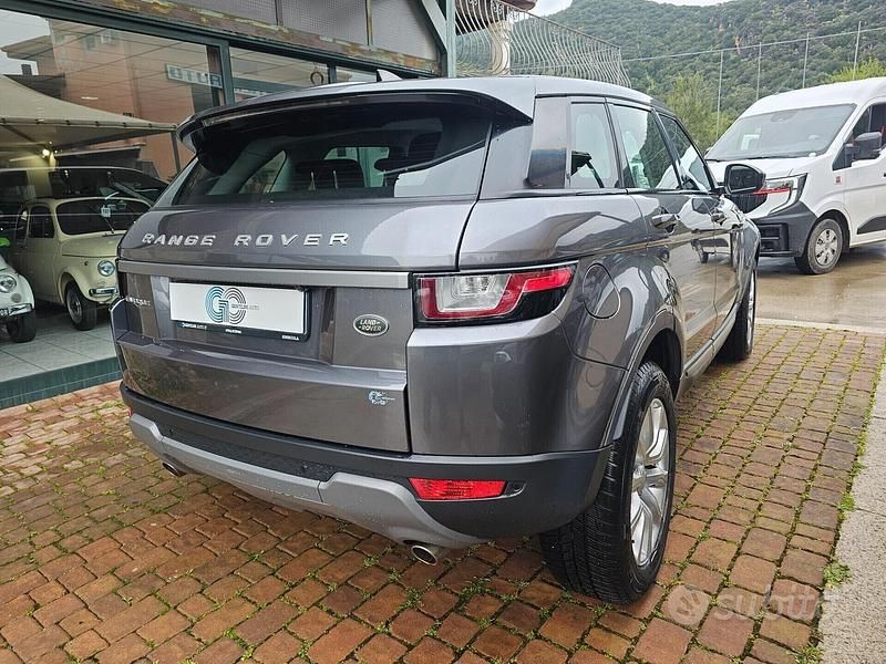 Usata Land Rover Range Rover evoque S 150 CV (110 kW) 2019 Grigio SUV