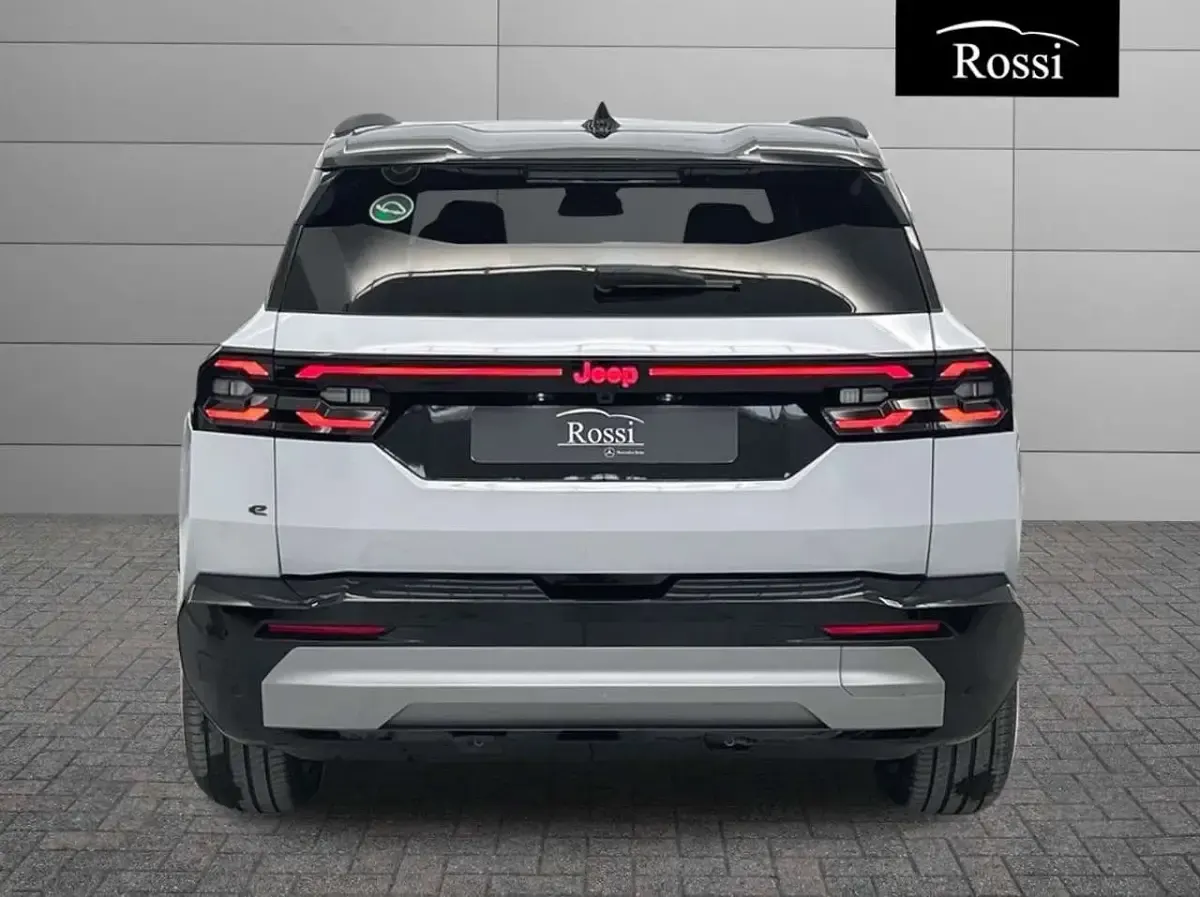 Nuova Jeep Compass 156 kW (213 CV) 2026 Antarctica con tetto nero SUV