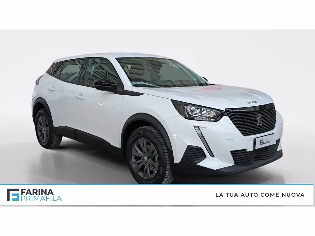 Usata Peugeot 2008 Active 110 CV (80 kW) 2022 Bianco SUV