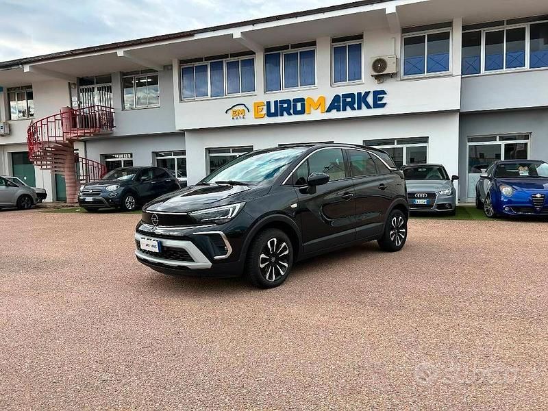 Usata Opel Crossland X Elegance 110 CV (80 kW) 2023 Nero SUV