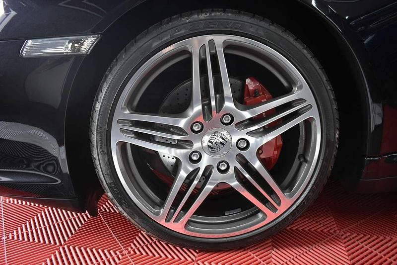 Usata Porsche 997 385 CV (283 kW) 2011 Magic black Cabrio