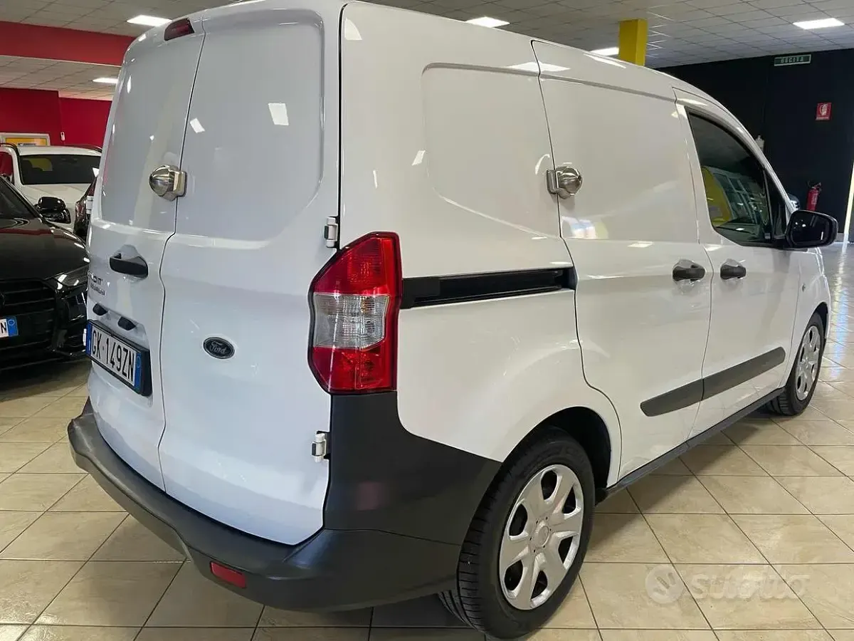Usata Ford Transit Trend 101 CV (74 kW) 2022 Bianco Furgone