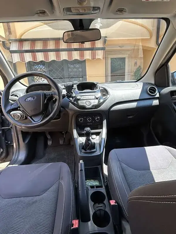 Usata Ford Ka Plus Ultimate 86 CV (63 kW) 2018 Utilitaria