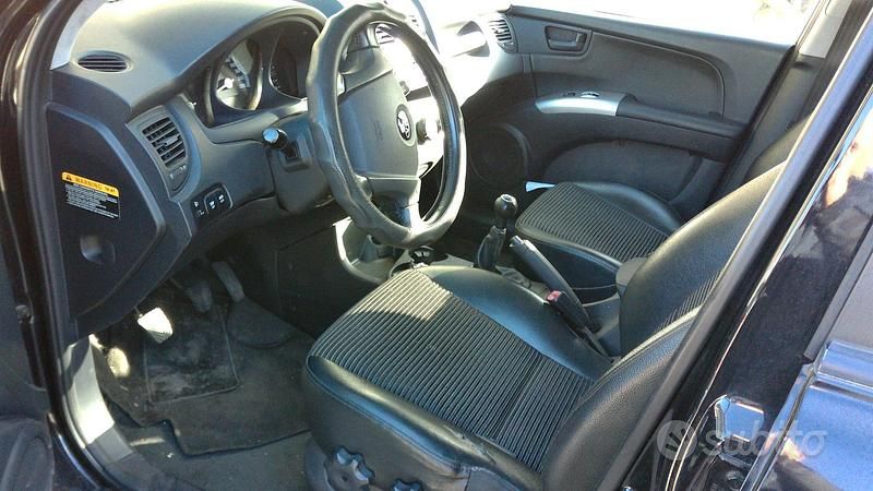 Usata Kia Sportage 2006 Nero SUV