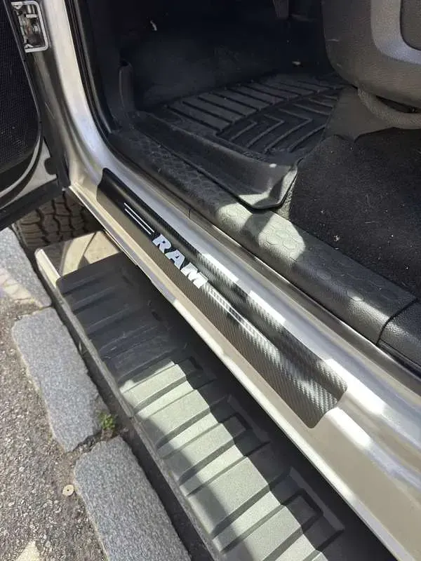 Usata Dodge Ram 401 CV (294 kW) 2016