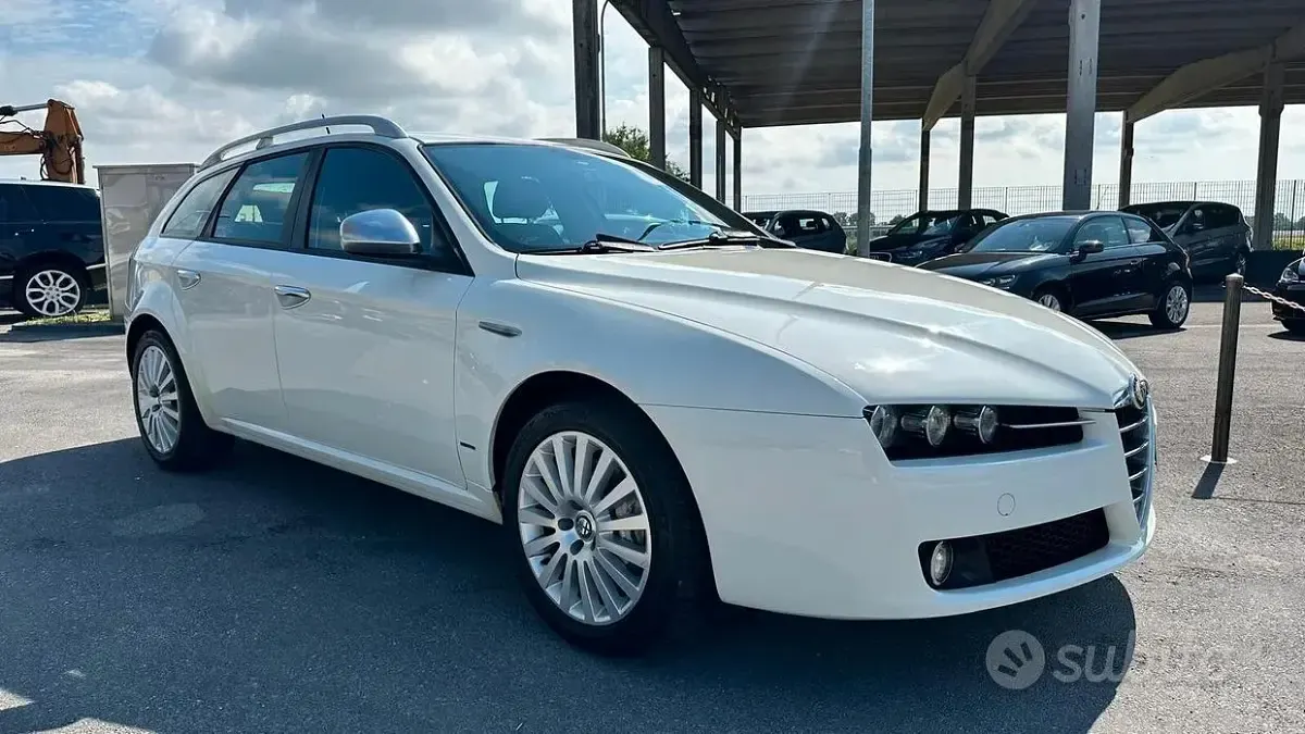 Usata Alfa Romeo 159 136 CV (100 kW) 2012 Bianco Station wagon
