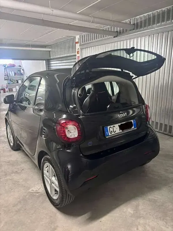 Usata Smart ForTwo Coupé Passion 41 kW (56 CV) 2020 Utilitaria