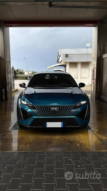 Usata Peugeot 408 GT GT 131 CV (96 kW) 2023 Blu Berlina