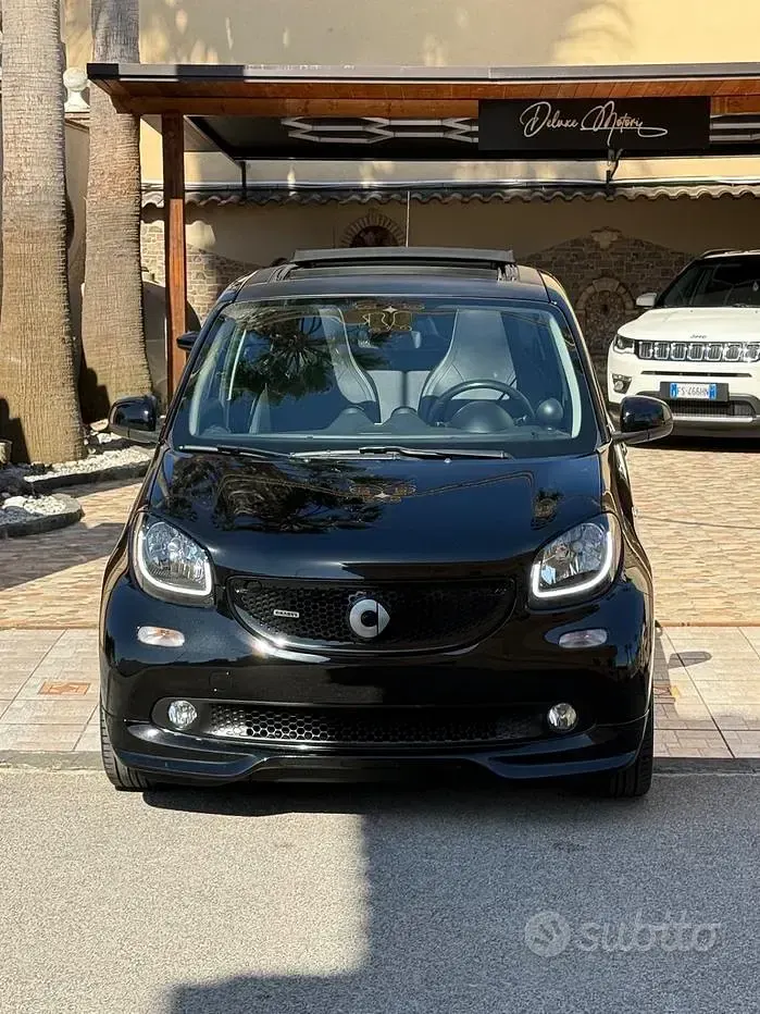 Usata Smart ForFour Brabus 109 CV (80 kW) 2017 Nero Utilitaria