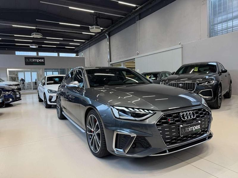 Usata Audi S4 Ambiente 347 CV (255 kW) 2020 Grigio daytona Station wagon