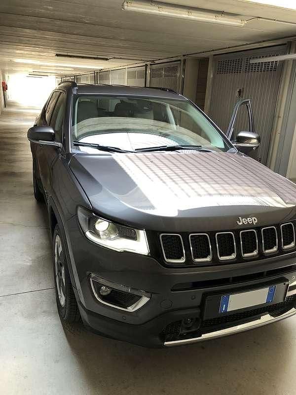 Usata Jeep Compass Limited 120 CV (88 kW) 2019 Grigio SUV