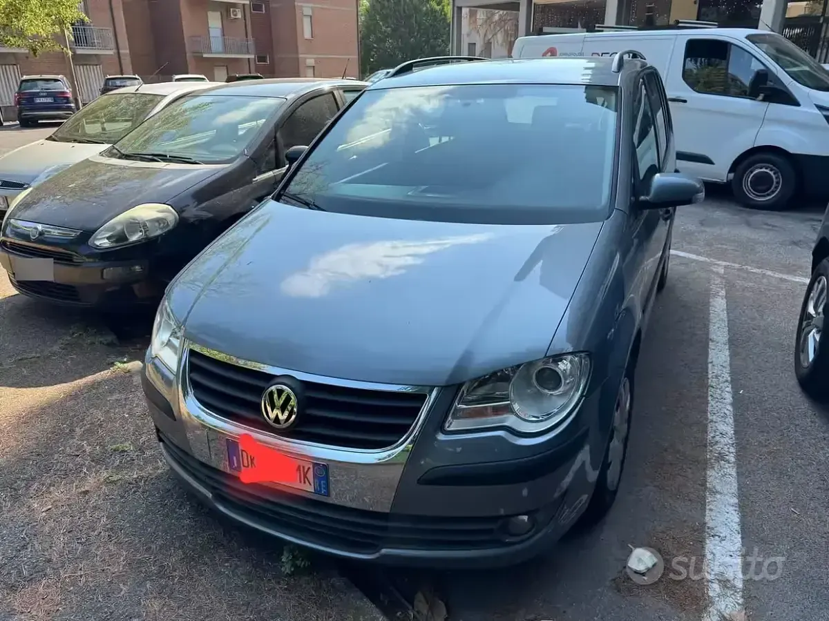 Usata VW Touran 120 CV (88 kW) 2008 Grigio Monovolume