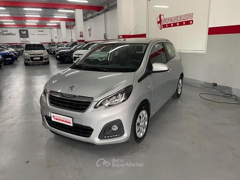 Usata Peugeot 108 Active 69 CV (50 kW) 2018 Argento SUV