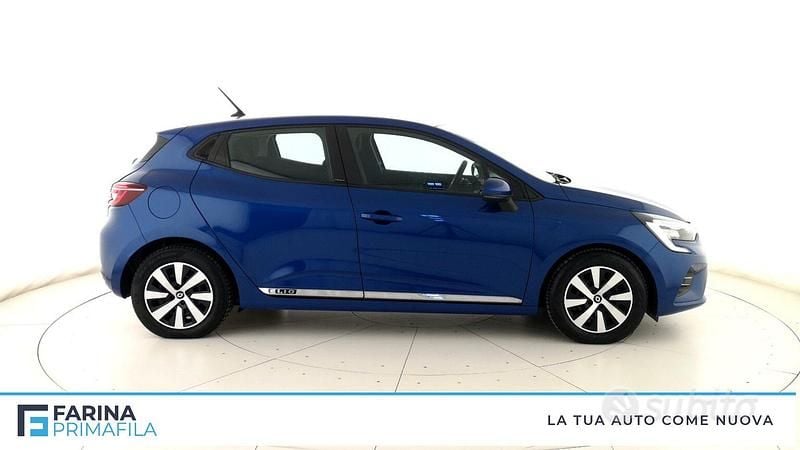 Begagnad Renault Clio V Zen 91 HK (66 kW) 2021 Blå Sedan