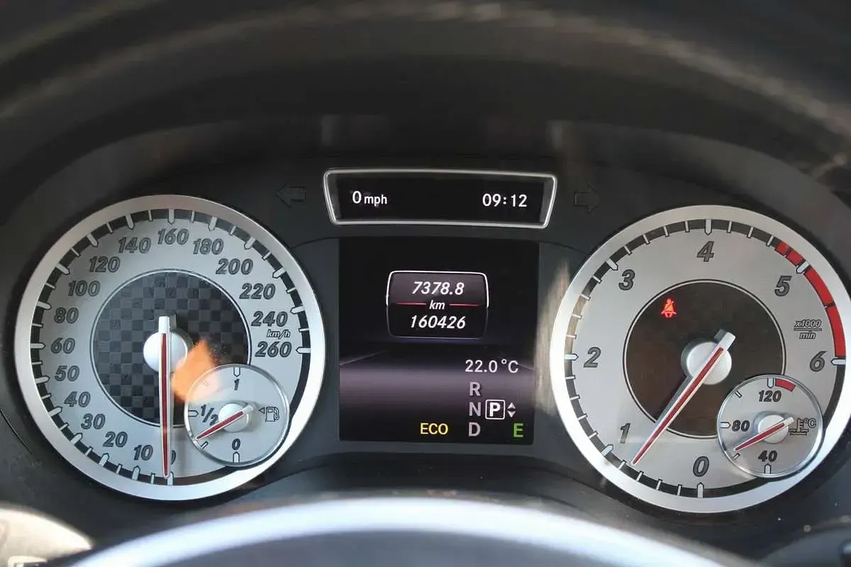 Usata Mercedes A180 109 CV (80 kW) 2014 Bianco Utilitaria
