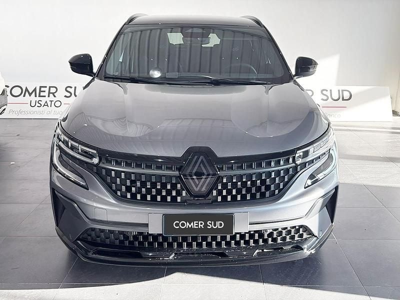 Usata Renault Austral Iconic 199 CV (146 kW) 2024 Grigio SUV